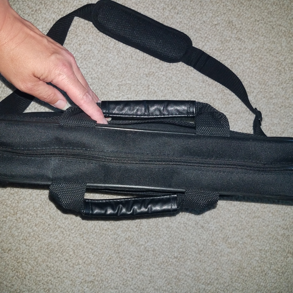HP Laptop/Notebook Carry Case Black with Shoulder Strap/Handles - Picture 3 of 9